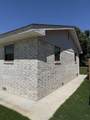 1114 Villa Dr - Photo 2