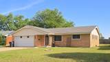 3030 Brooks Dr - Photo 3