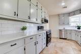 1014 Seneca - Photo 10