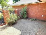 4013 Oakcrest Ave - Photo 3