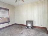 421 Walnut - Photo 3