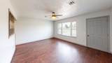 917 Dove St - Photo 3