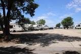 415 20th St - Photo 4