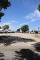 415 20th St - Photo 6