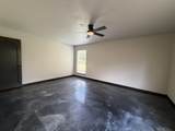 2801 Wildwood Dr - Photo 27