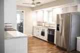 710 Mistletoe - Photo 9