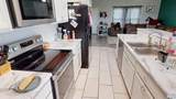 2408 Jackson Ave - Photo 13
