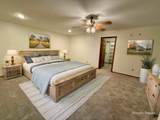 2329 Colorado Ave - Photo 21