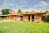 2076 Lantern Ln - Photo 2