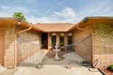 2076 Lantern Ln - Photo 3