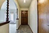 2076 Lantern Ln - Photo 5