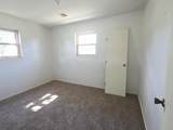 319 Ash St - Photo 18