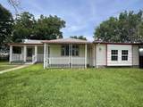 1102 Wilson Ave - Photo 2