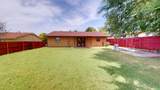 817 Lakeridge Dr - Photo 3