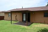 817 Lakeridge Dr - Photo 4