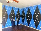 504 Comanche Street - Photo 4