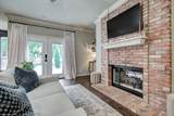 2125 Maple Leaf Cir - Photo 19