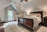 2125 Maple Leaf Cir - Photo 33