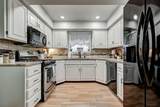 2805 Williamsburg - Photo 8