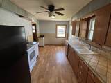 802 Avenue E - Photo 10
