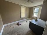1001 Independence Ave - Photo 33