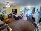 1309 Seneca Ave - Photo 2