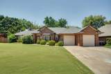 204 Oakdale Dr - Photo 1