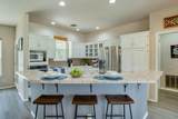 204 Oakdale Dr - Photo 8