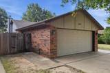 2621 Liberty Ln - Photo 3