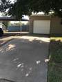 1014 Avenue B - Photo 2