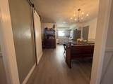 1618 Hayes - Photo 16