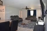 2901 Meadowlark Ln - Photo 19
