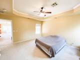 1013 Saybrook - Photo 11