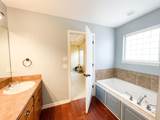 1013 Saybrook - Photo 13