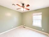 1013 Saybrook - Photo 17