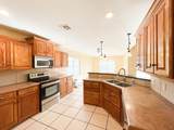 1013 Saybrook - Photo 7