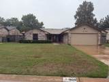 1809 Gingham Ln - Photo 1