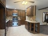 1809 Gingham Ln - Photo 12