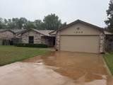 1809 Gingham Ln - Photo 3