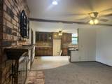 1809 Gingham Ln - Photo 5