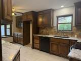 1809 Gingham Ln - Photo 9