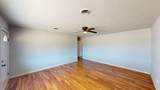 302 Tenth St - Photo 3