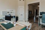 2330 Skyview Cir - Photo 21