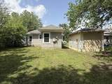 1215 Elm - Photo 32