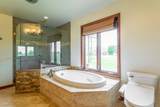 1605 Club House Dr - Photo 28