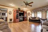 520 Applewood St - Photo 3