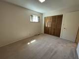 2002 Seneca Ave - Photo 26