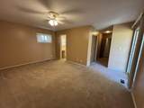 2002 Seneca Ave - Photo 31
