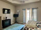 2404 Sleepy Hollow Dr - Photo 16