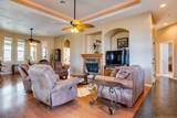 607 Cowboy Ln - Photo 4